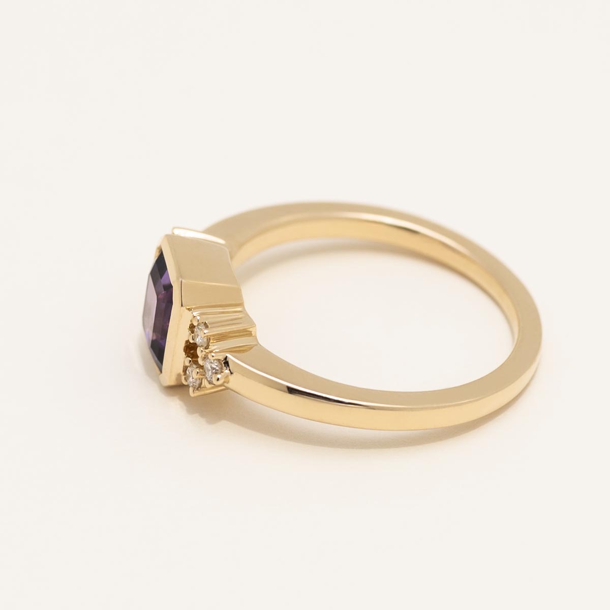 Emerald Cut Amethyst Ring in 14kt Yellow Gold with Diamond (1/10ct tw)