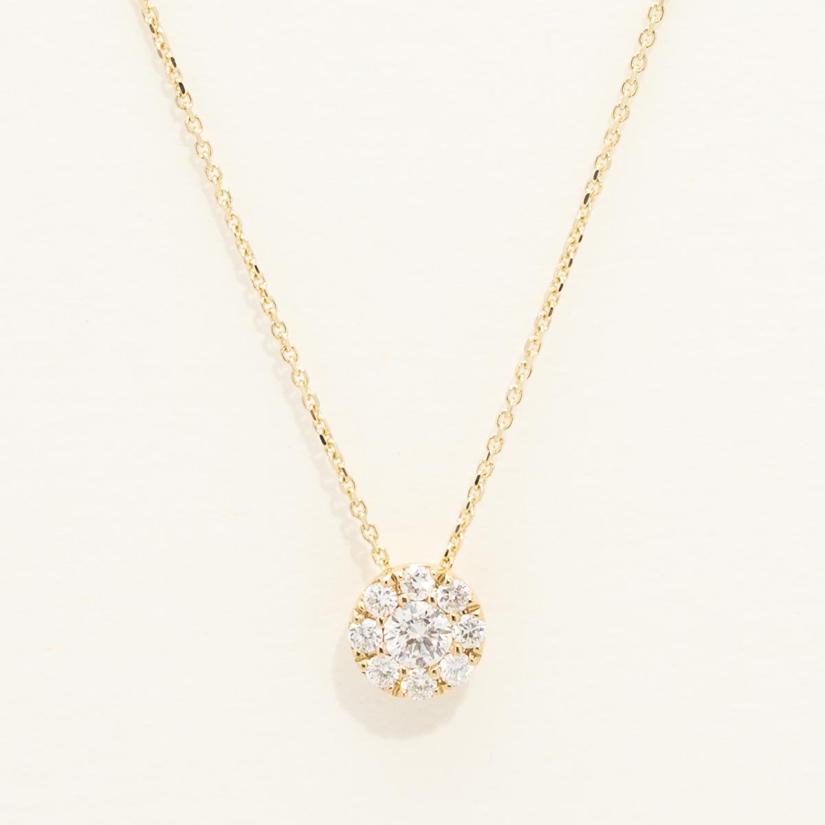 Diamond Halo Necklace in 14kt Yellow Gold (1/5ct tw)