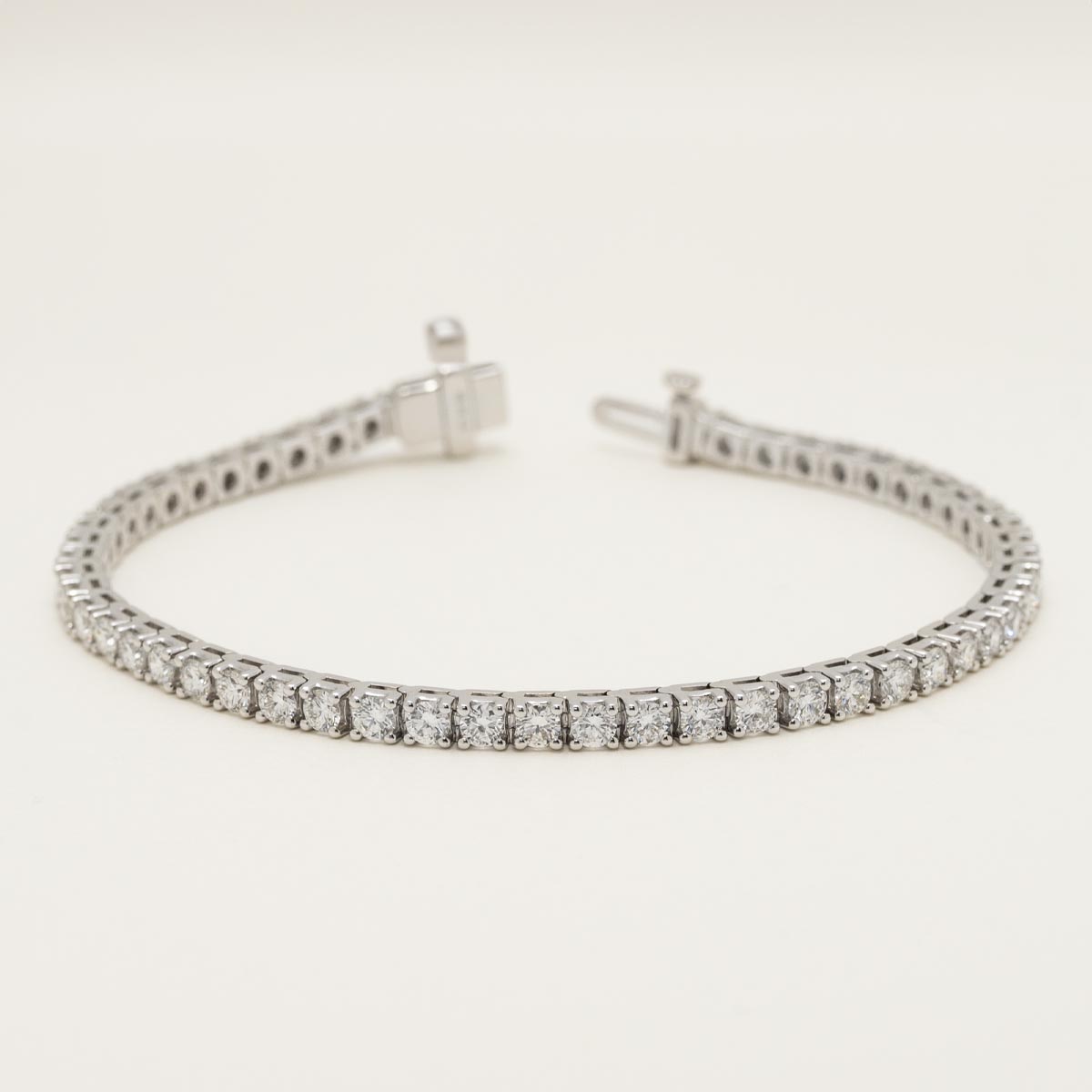 Lab Grown Diamond Tennis Bracelet in 14kt White Gold (5ct tw)