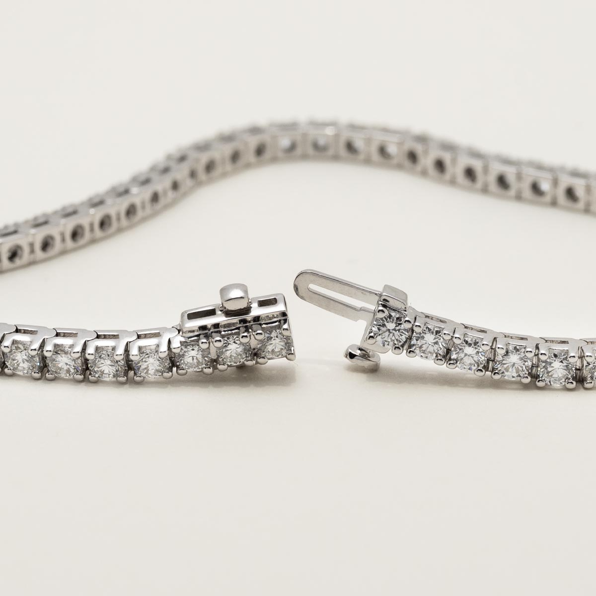 Lab Grown Diamond Tennis Bracelet in 14kt White Gold (5ct tw)