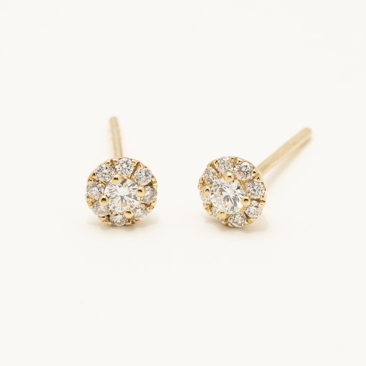 Diamond Halo Earrings in 14kt Yellow Gold (1/4ct tw)