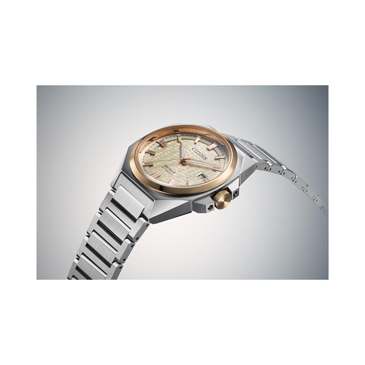 Citizen Series8 831 Limited Edition Mens Watch with Champagne Dial and Stainless Steel Bracelet (automatic movement)