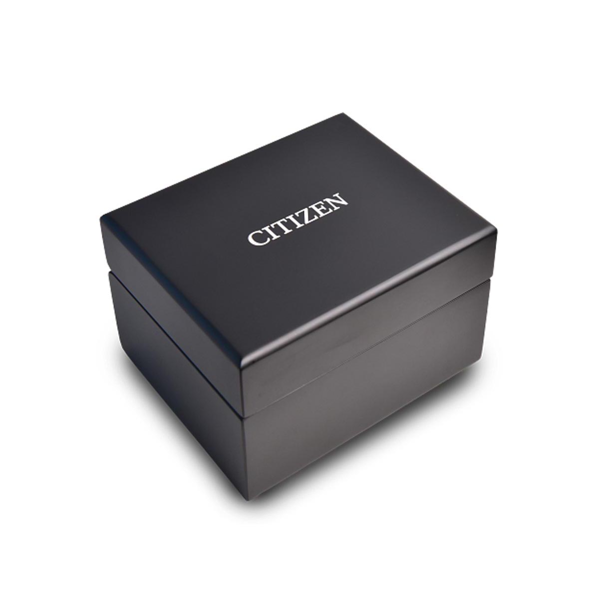 Citizen Series8 831 Limited Edition Mens Watch with Champagne Dial and Stainless Steel Bracelet (automatic movement)