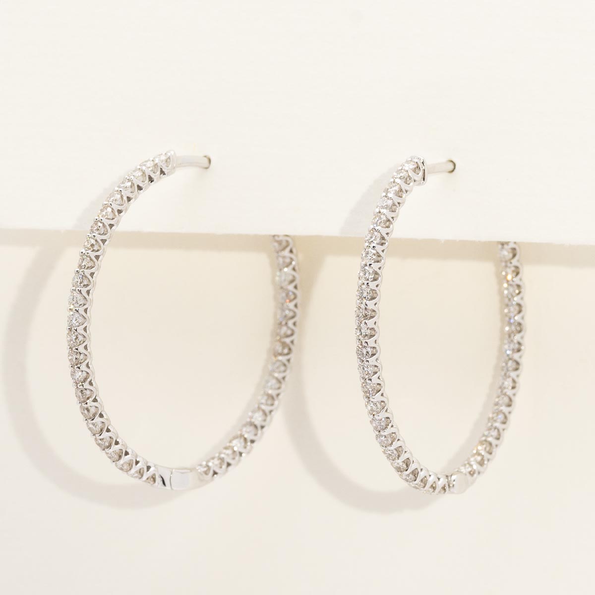 Diamond Inside Out Hoop Earrings in 14kt White Gold (1 1/2ct tw)