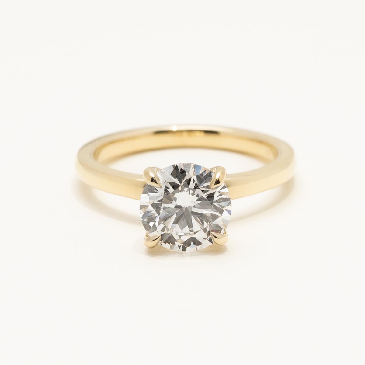 Lab Grown Diamond Solitaire Engagement Ring in 14kt Yellow Gold (2ct)
