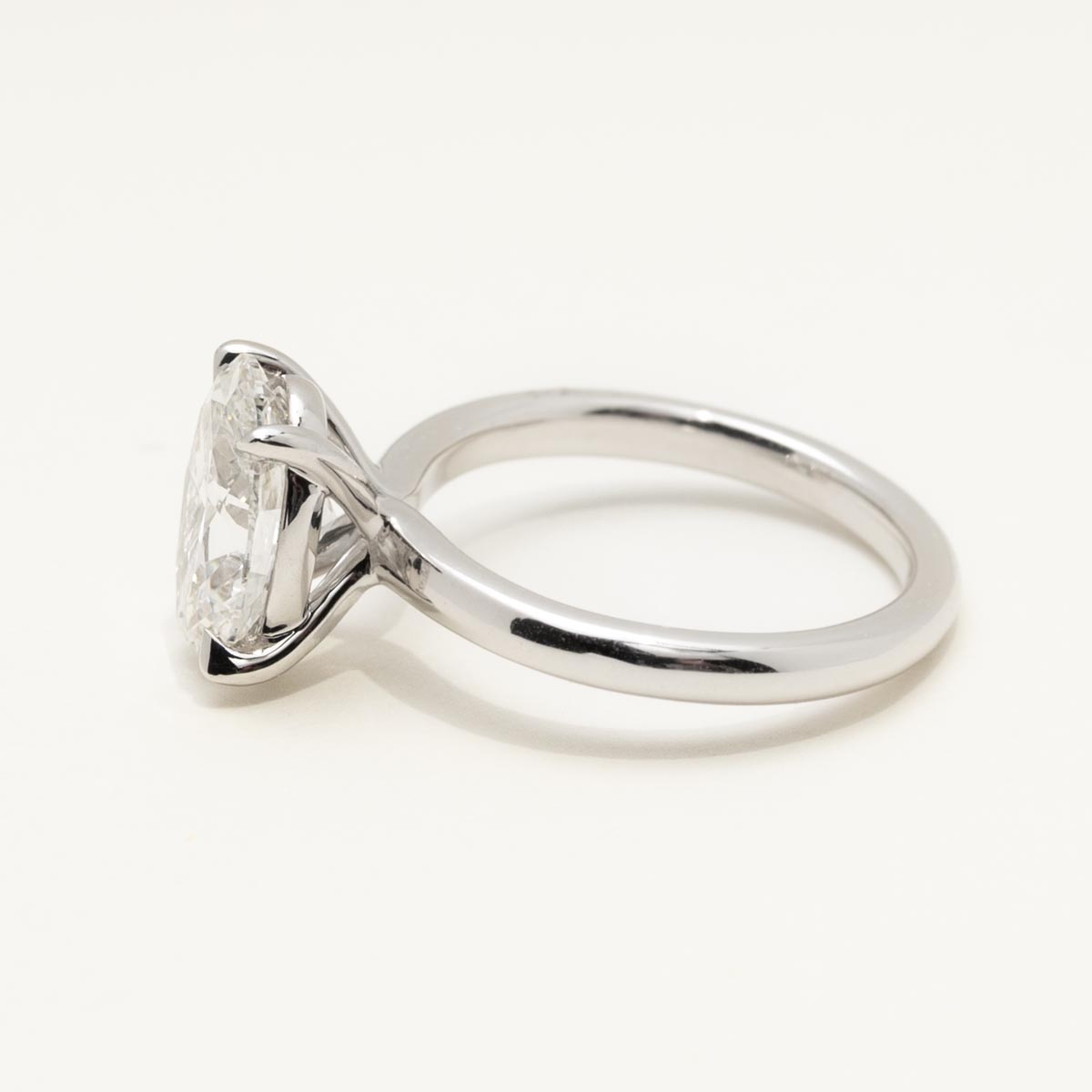 Lab Grown Oval Diamond Solitaire Engagement Ring in 14kt White Gold (3ct)