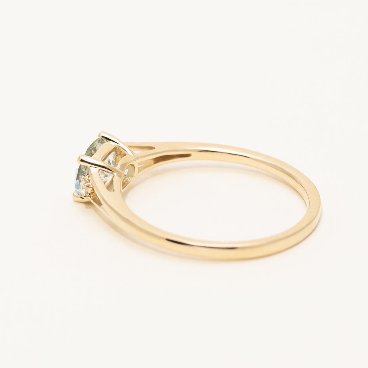 Oval Aquamarine Ring in 10kt Yellow Gold with Diamonds (.02ct tw)