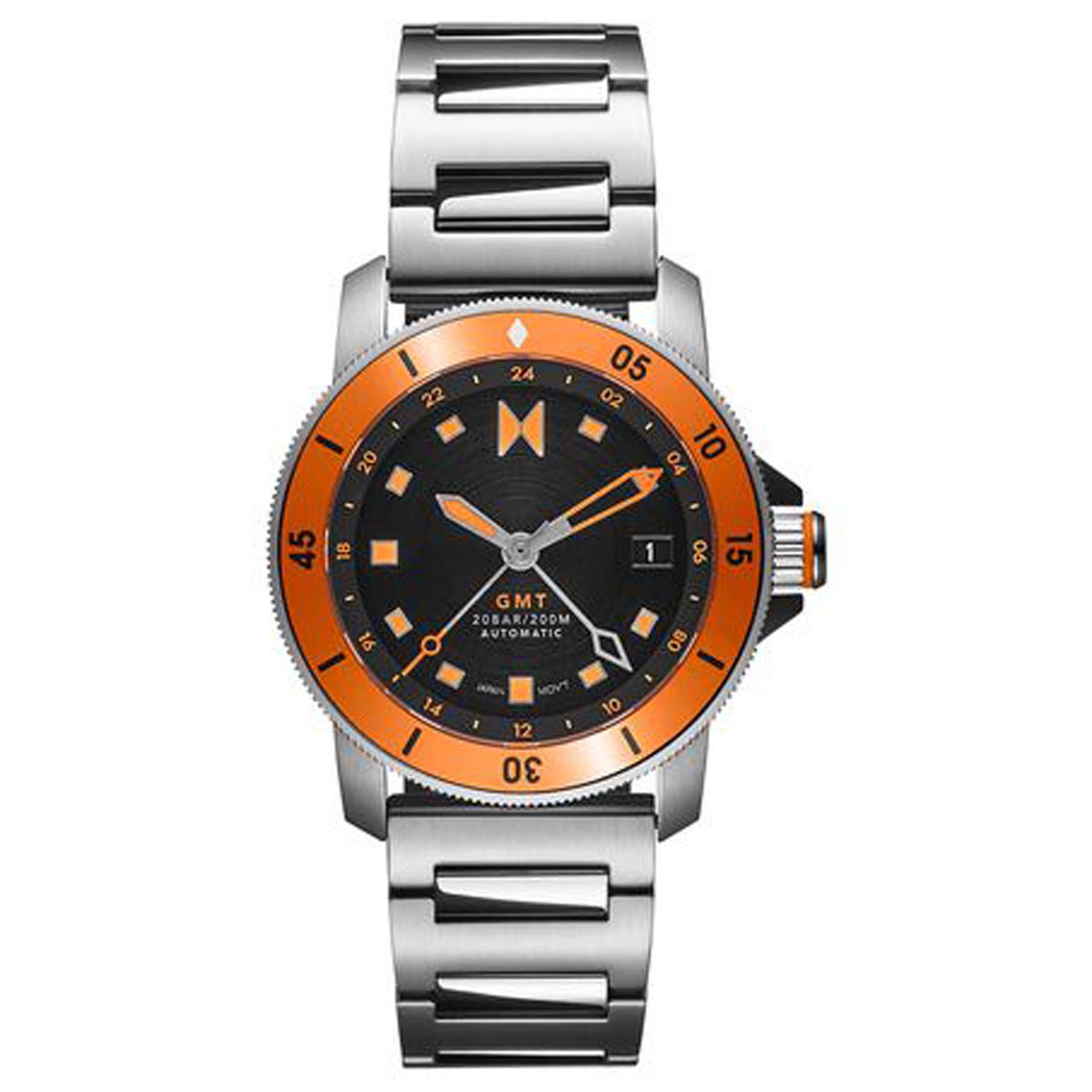 MVMT Cali Diver Mens Watch with Black Dial and Stainless Steel Bracelet (automatic movement)