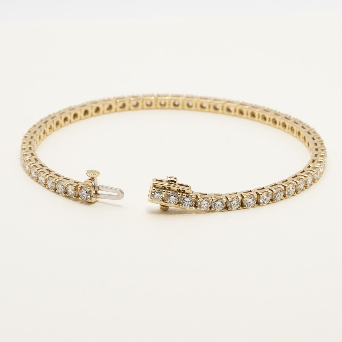 Lab Grown Diamond Tennis Bracelet in 14kt Yellow Gold (5ct tw)