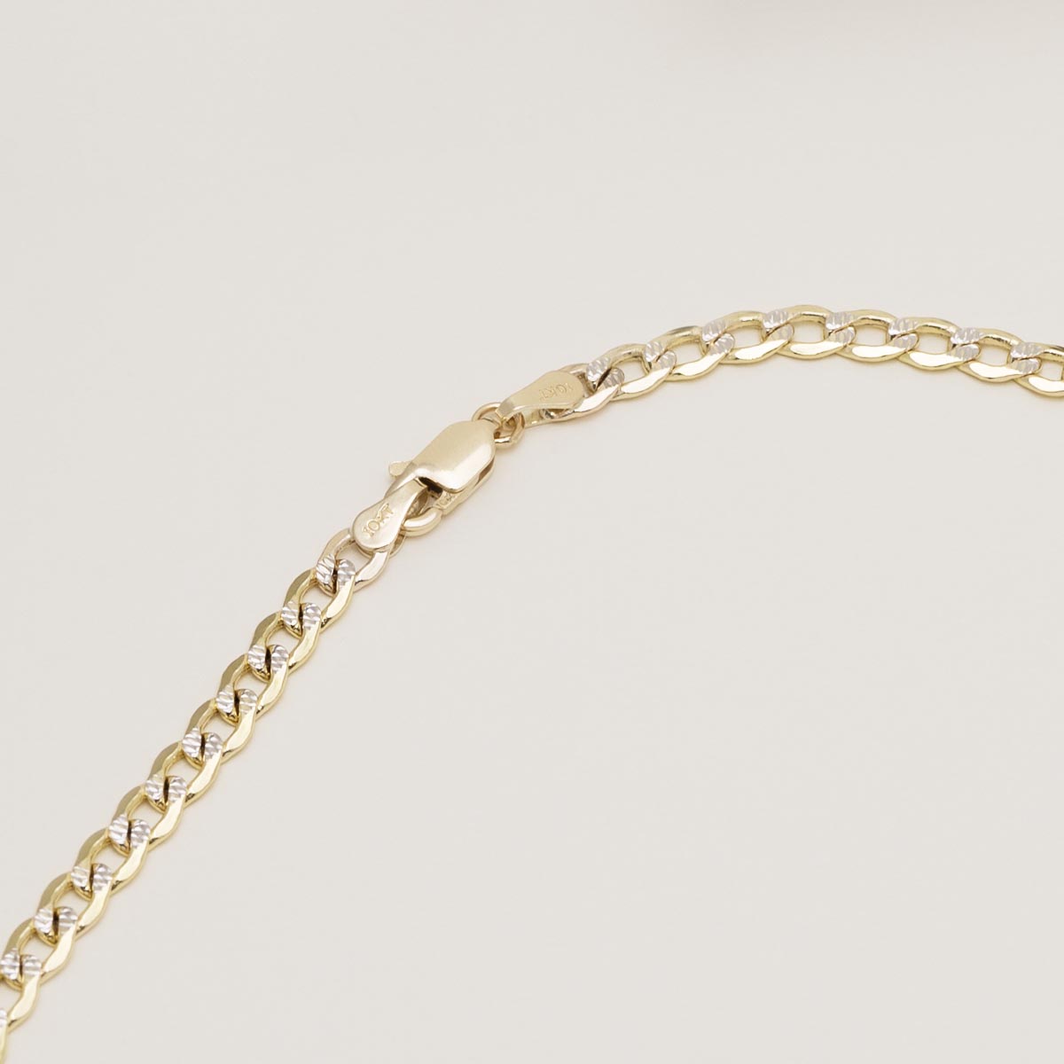 Pave Curb Chain in 10kt Yellow Gold