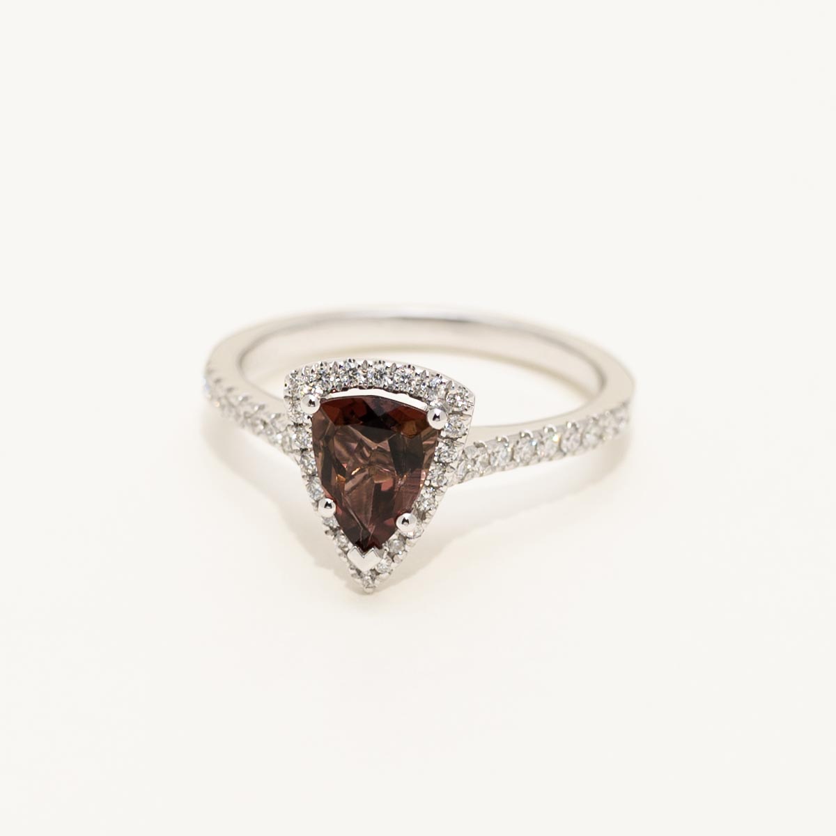 Maine Pink Tourmaline Trillion Halo Cut Ring in 14kt White Gold with Diamonds (1/4ct tw)