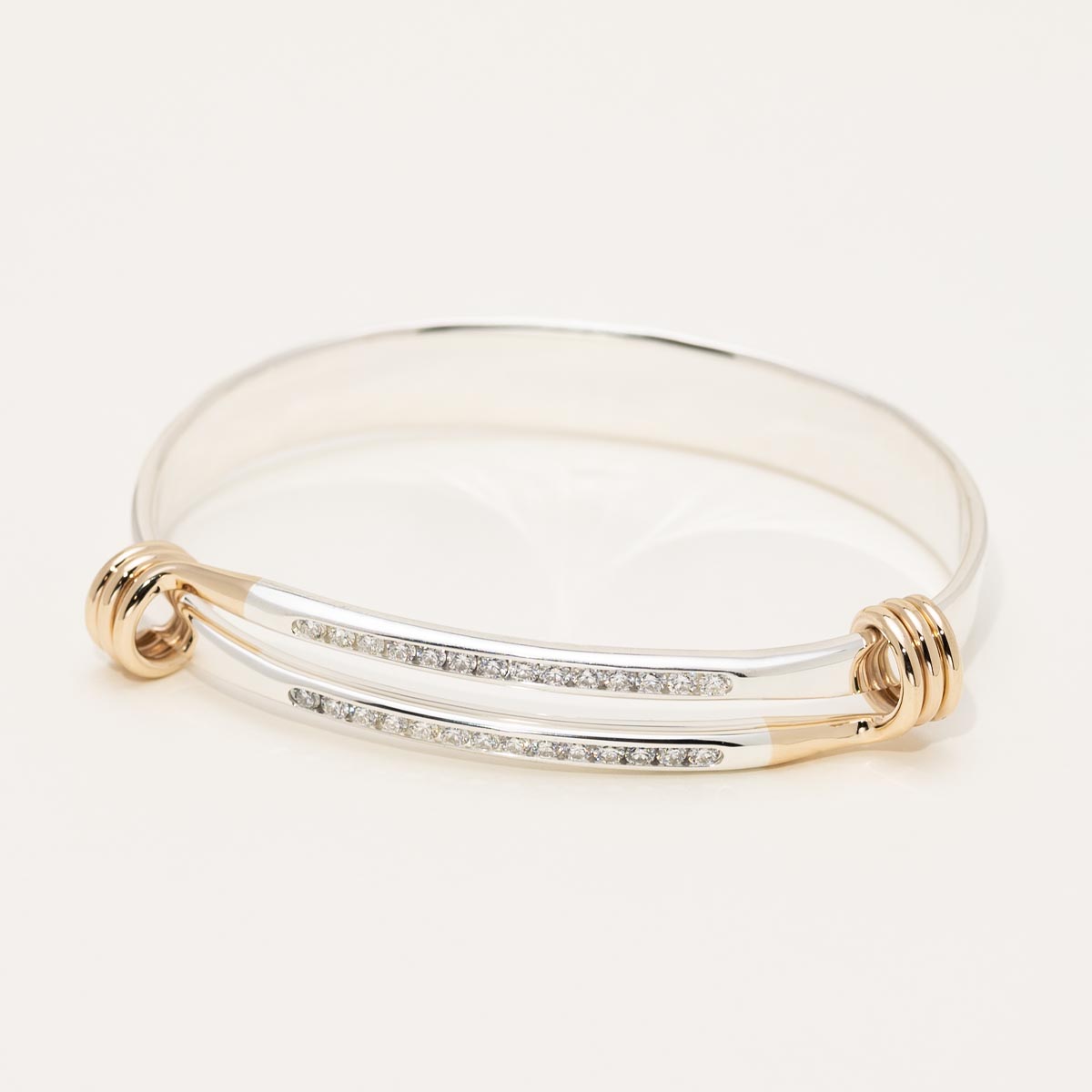 E.L. Designs Grand Diamond Signature Bracelet in Sterling Silver and 14kt Yellow Gold (7/8ct tw)