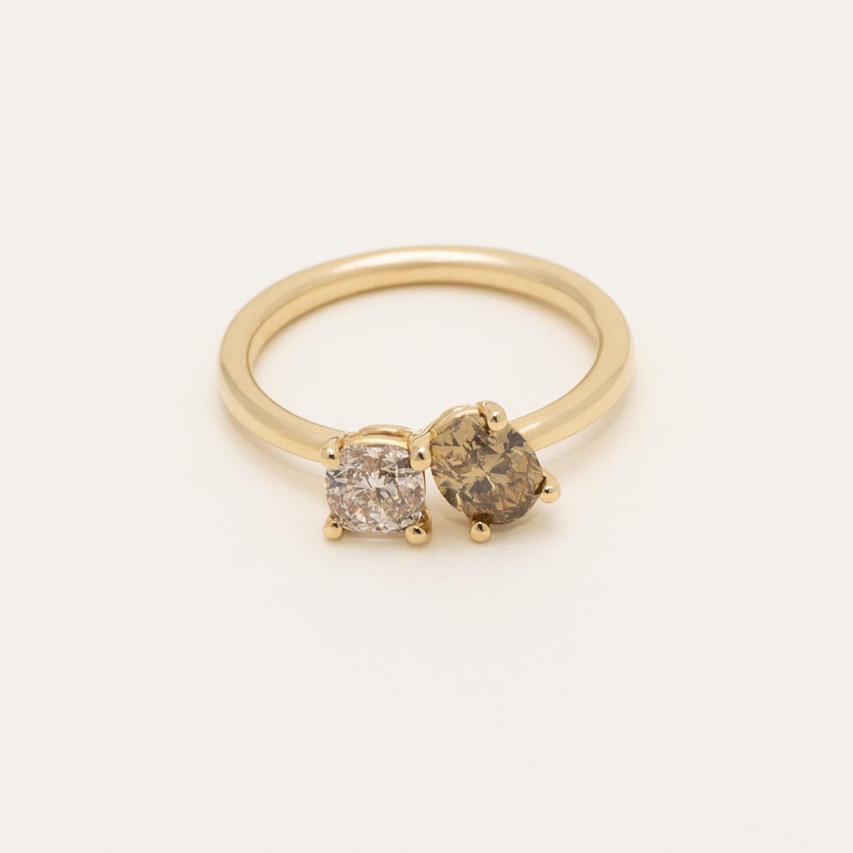 Champagne and White Diamond Toi et Moi Ring in 14kt Yellow Gold (1 1/4ct tw)