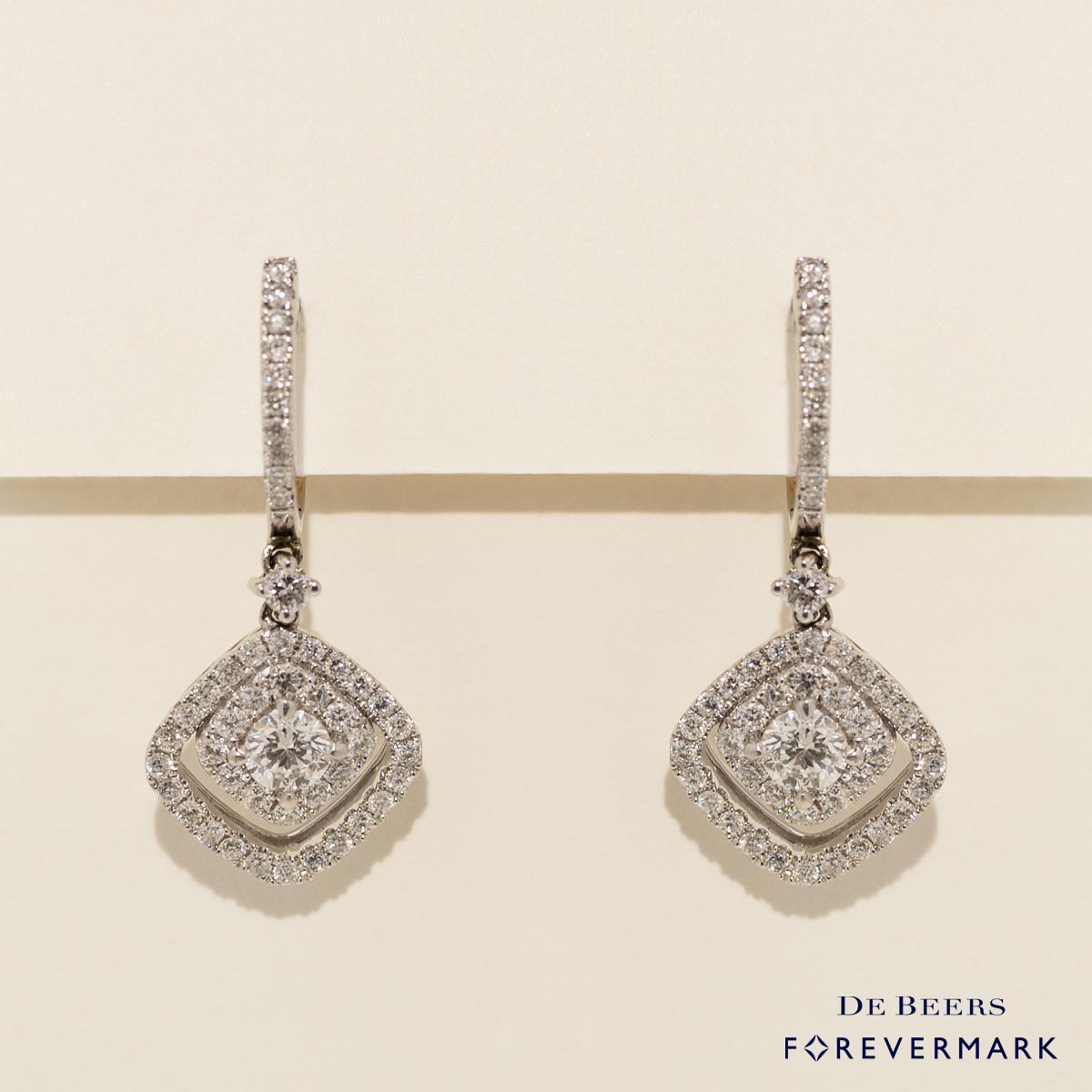 Forevermark Center of my Universe Cushion Diamond Drop Earrings in 18kt White Gold (1 1/3ct tw)