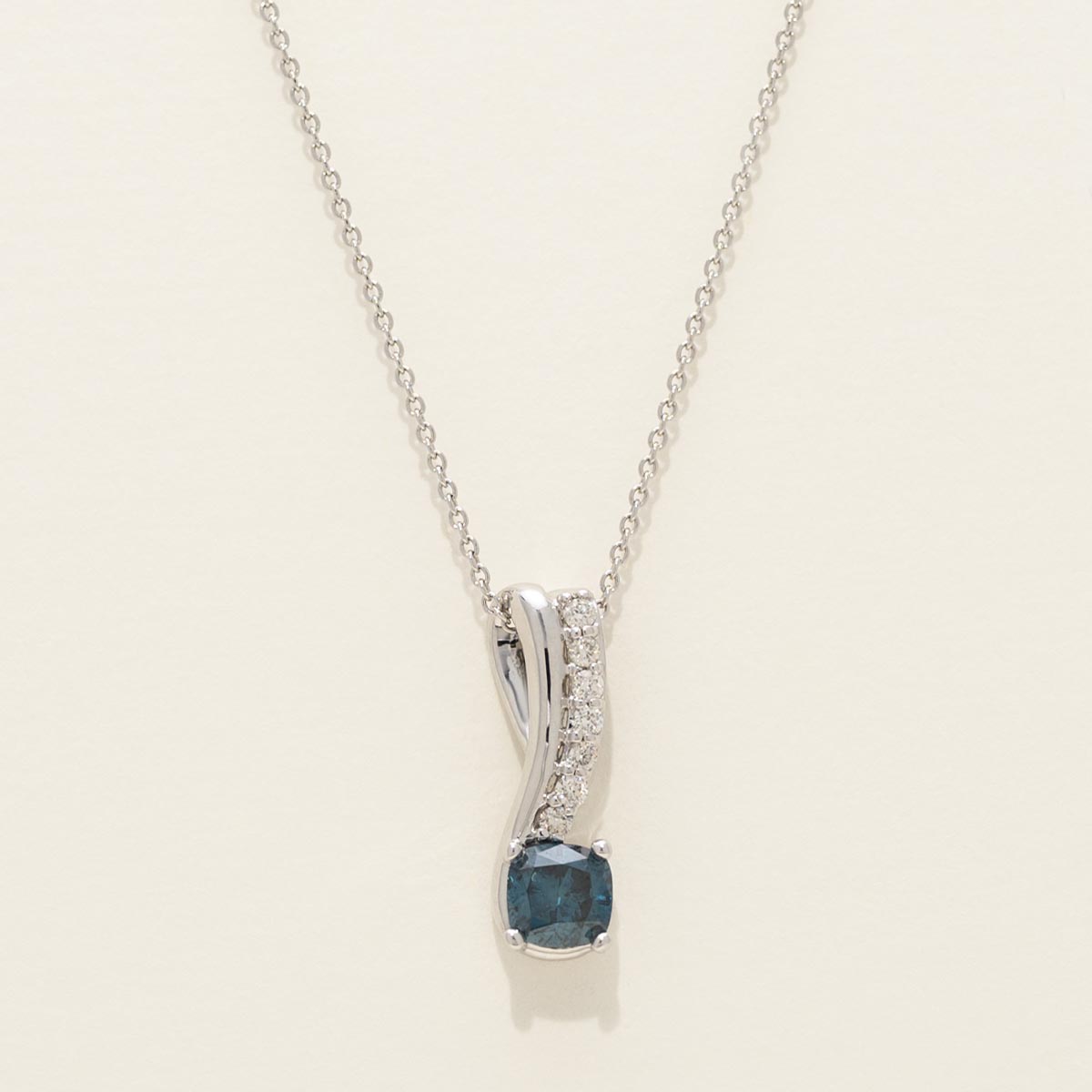 Cushion Cut Blue Diamond Necklace in 14kt White Gold (1/2ct tw)