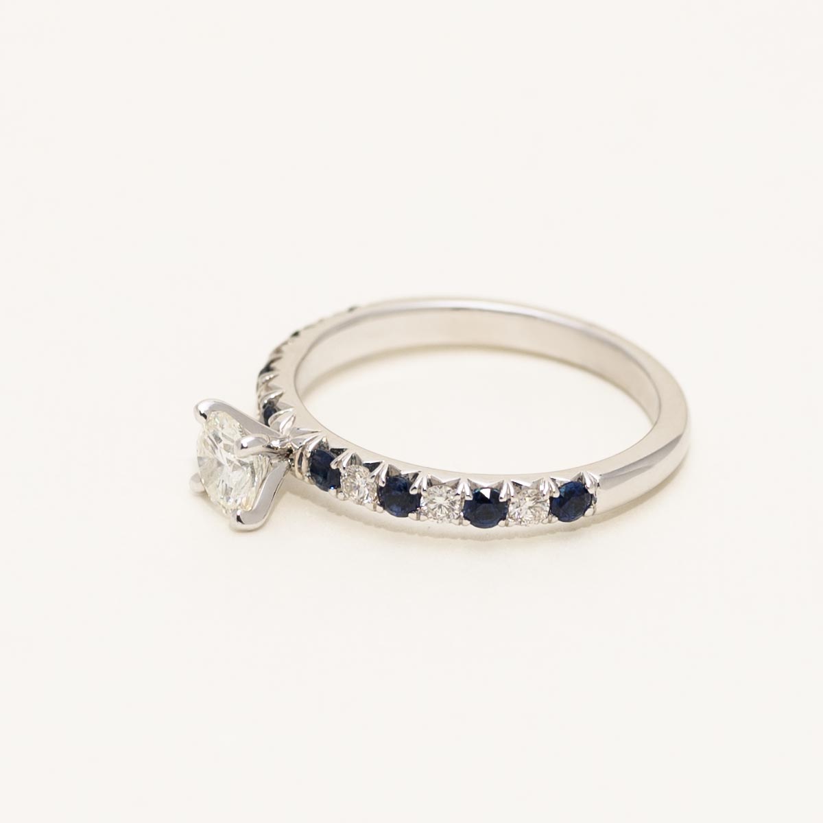 Diamond and Sapphire Engagement Ring in 14kt White Gold (1ct tw)