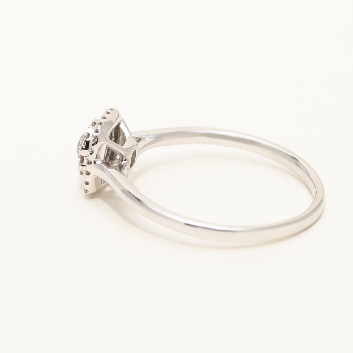 Diamond Engagement Ring in 14kt White Gold (1/4ct tw)