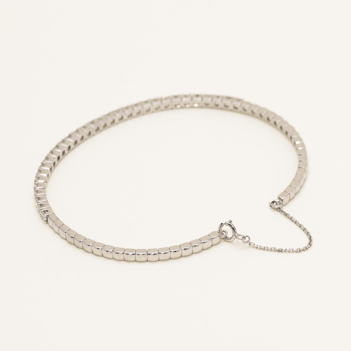 Diamond Flexible Cuff Bracelet in 14kt White Gold (1.58ct tw)