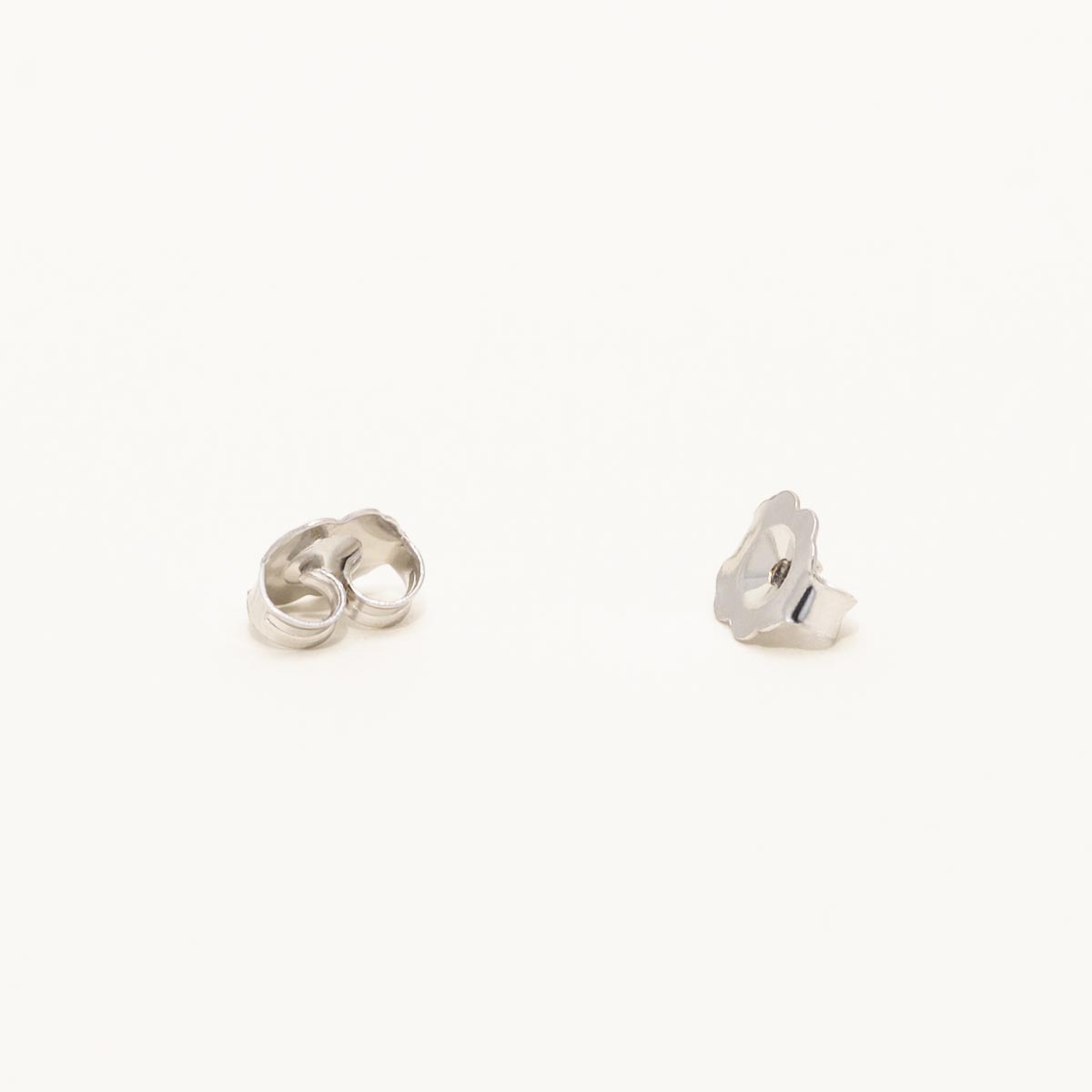 Estate Diamond Earrings in 18kt White Gold (3/4ct tw)