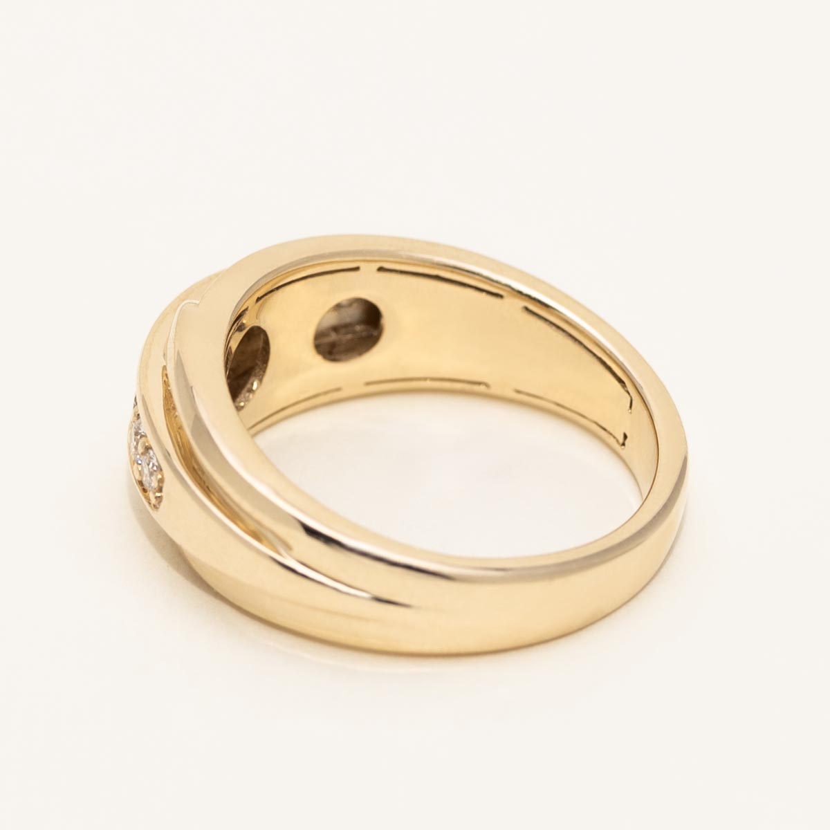 Mens Diamond Band in 10kt Yellow Gold (1/2ct tw)