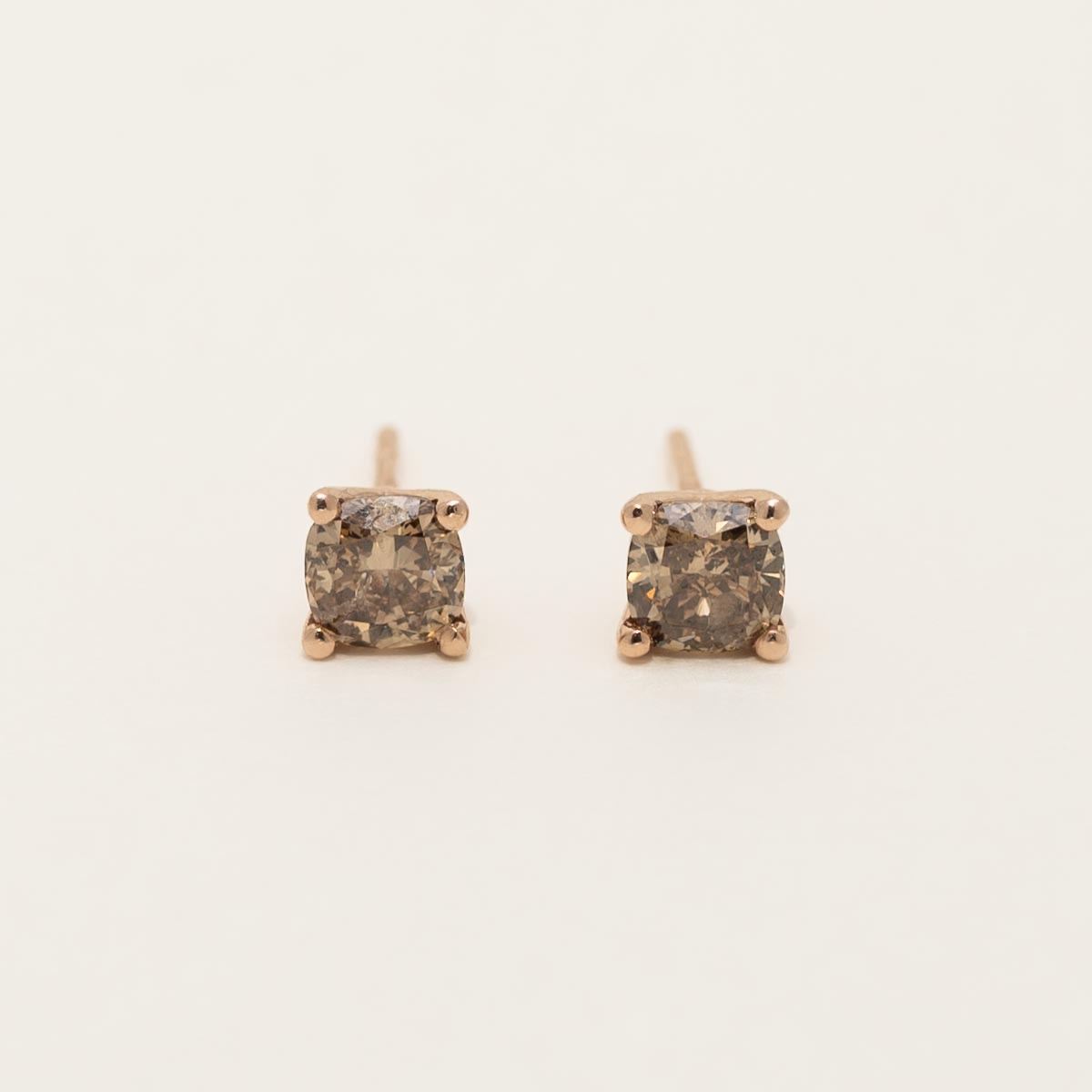 Champagne Diamond Stud Earrings in 14kt Rose Gold (1ct tw)