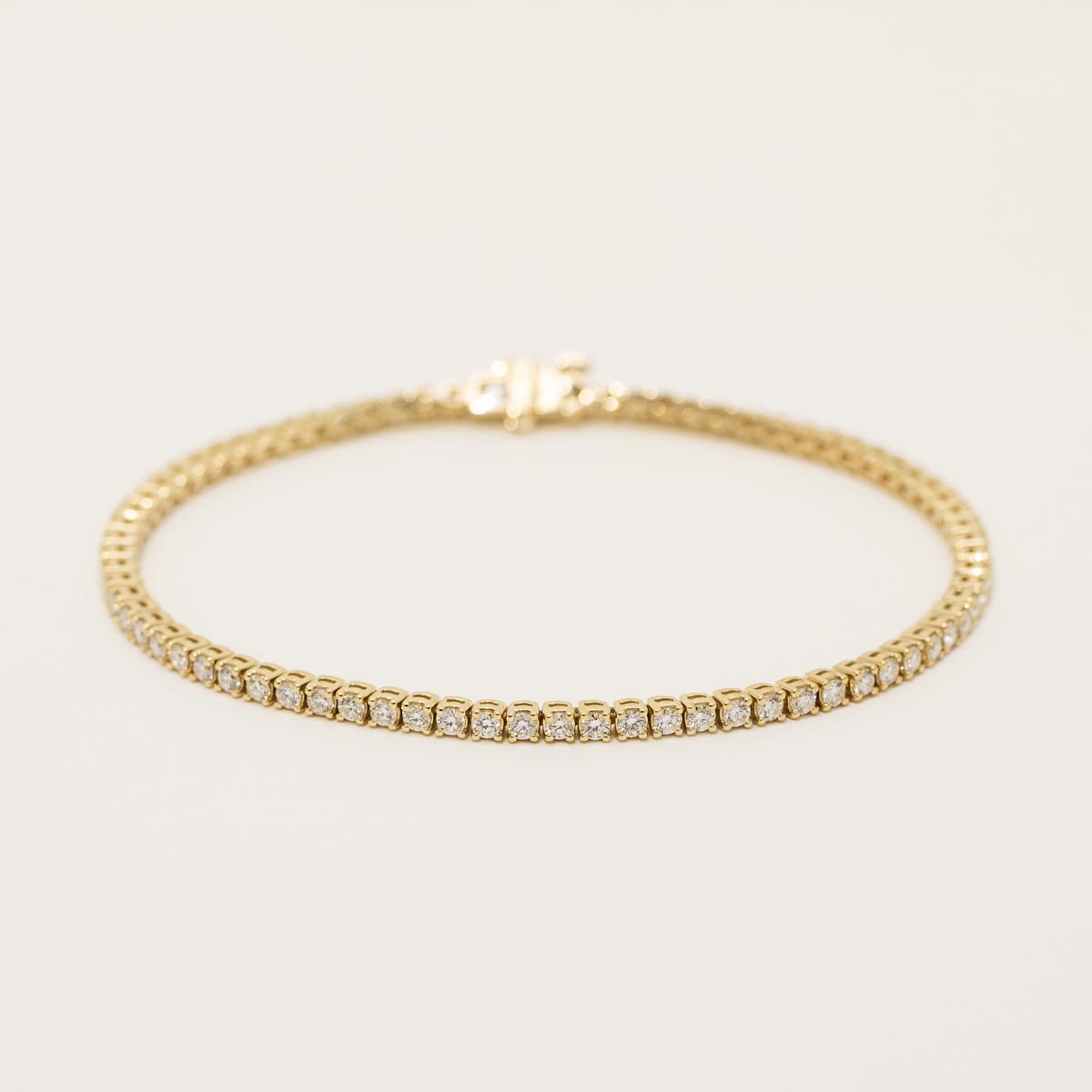 Diamond Tennis Bracelet in 18kt Yellow Gold (2ct tw)