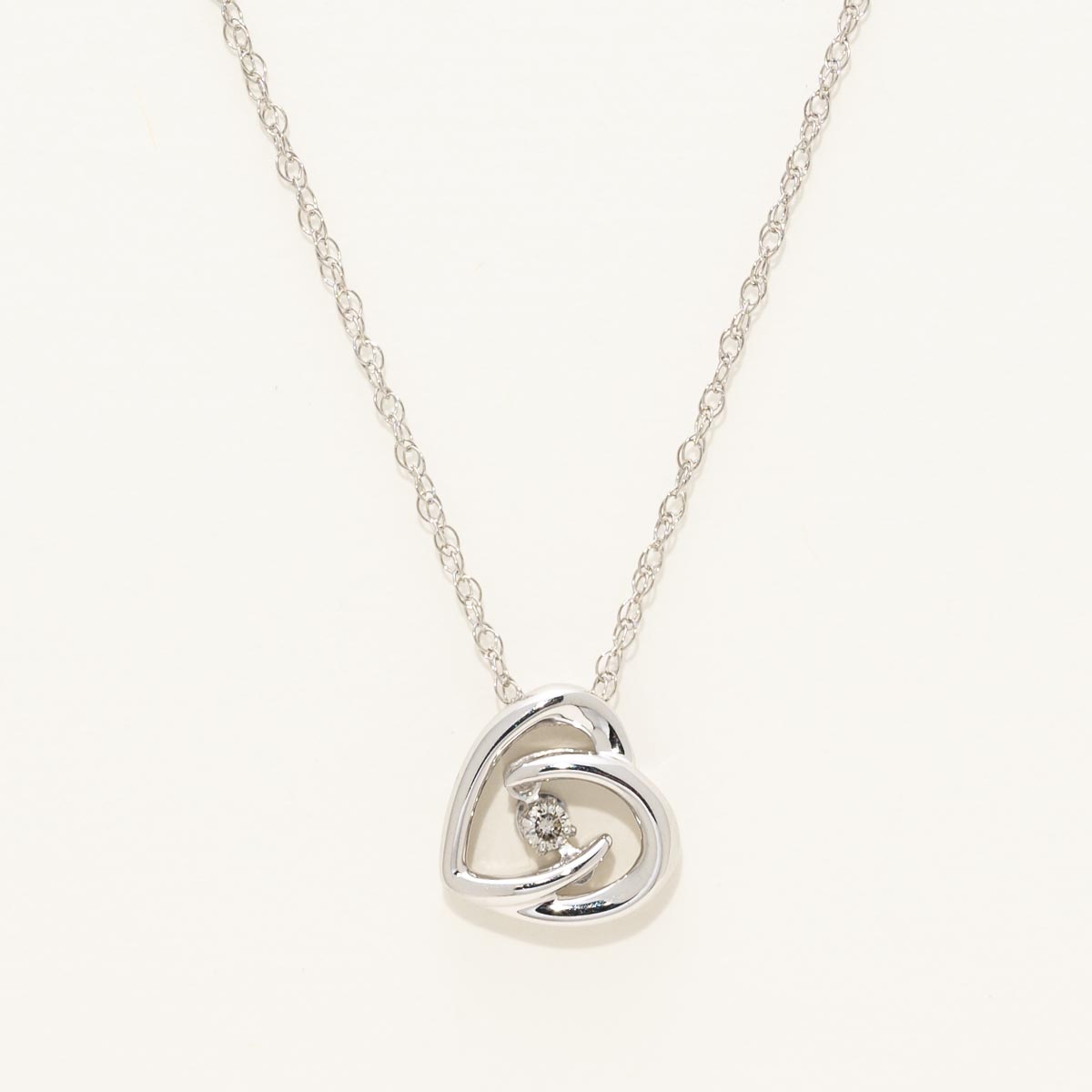 Diamond Shimmer Heart Necklace in Sterling Silver (1/20ct tw)