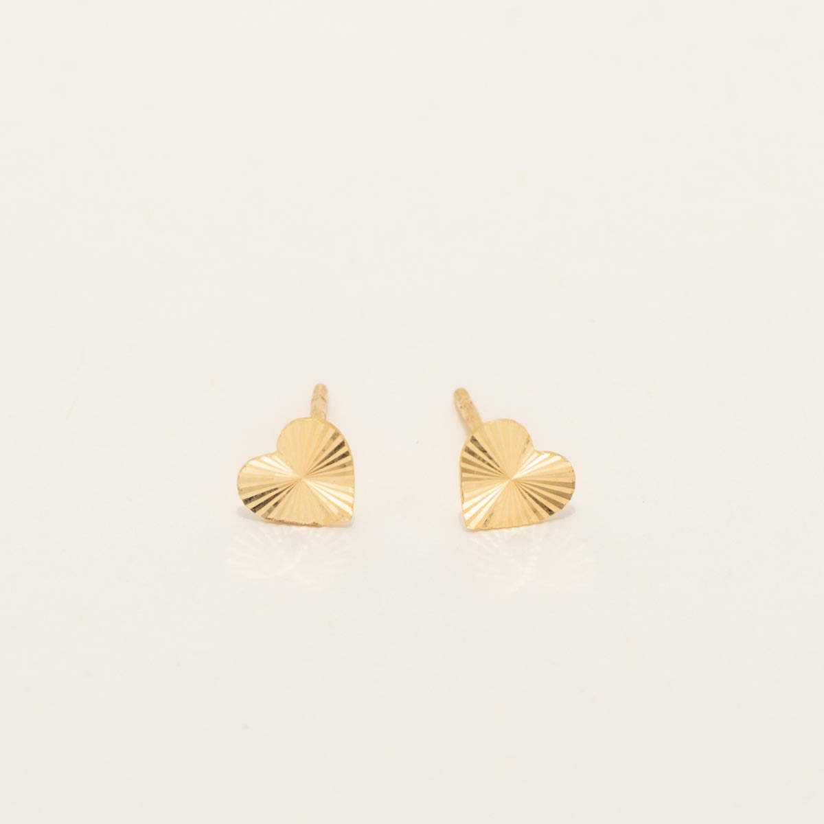 Diamond Cut Heart Stud Earrings in 14kt Yellow Gold