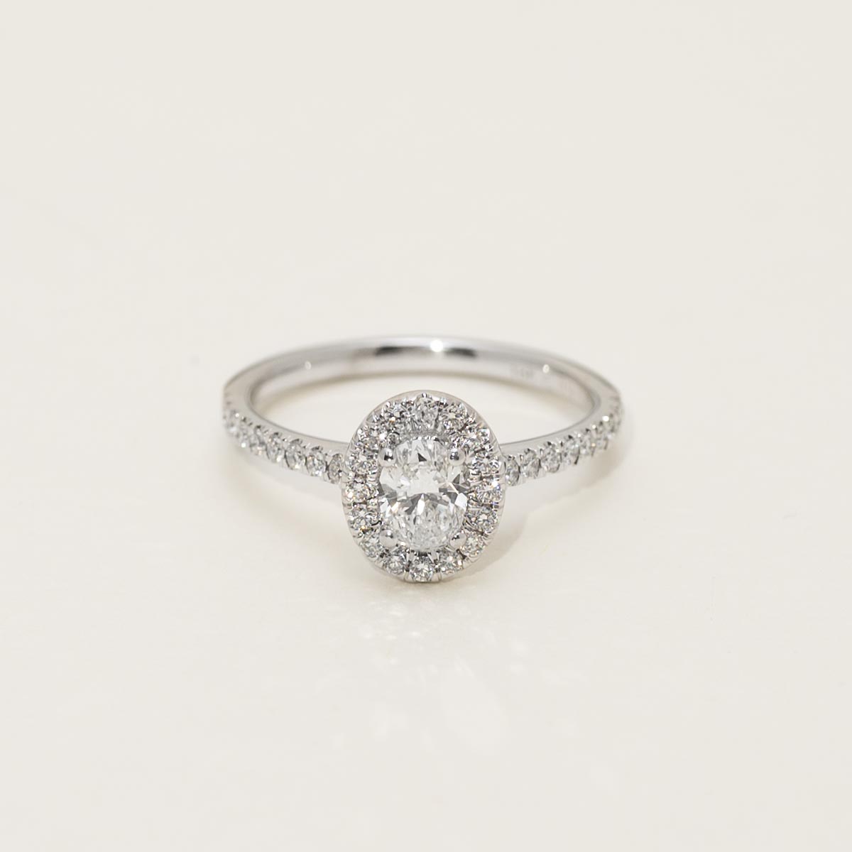 Estate Oval Diamond Halo Engagement Ring in 18kt White Gold (3/4ct tw)