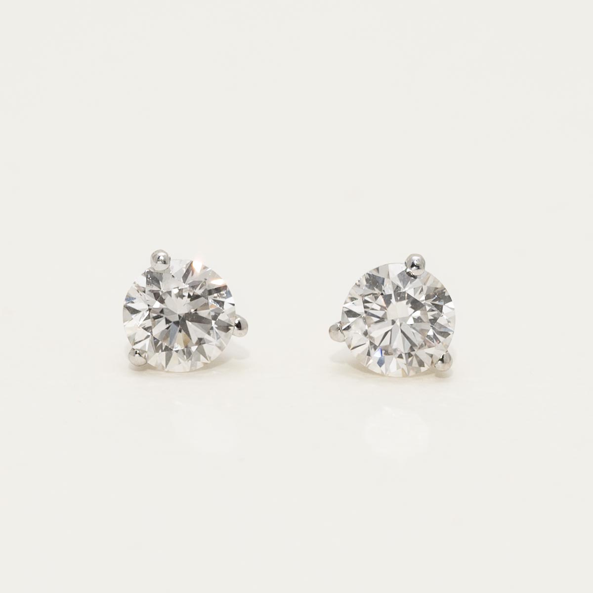 Diamond Martini Style Stud Earrings in 14kt White Gold (4ct tw)