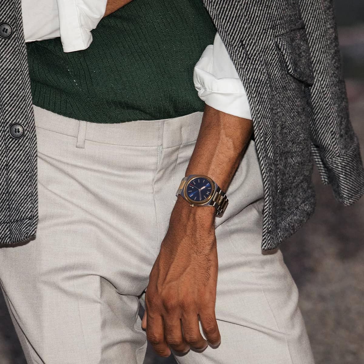 MVMT Odyssey II Mens Watch with Blue Dial and Stainless Steel with Yellow Gold Tone Bracelet (quartz movement)