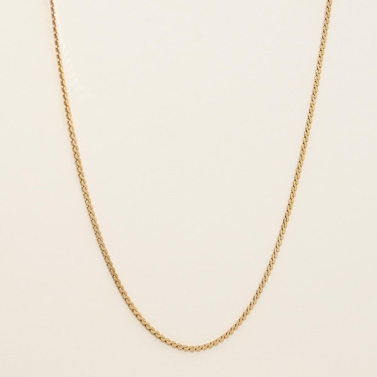 Estate Serpentine Chain in 14kt Yellow Gold (16 inches and 1.9mm wide)