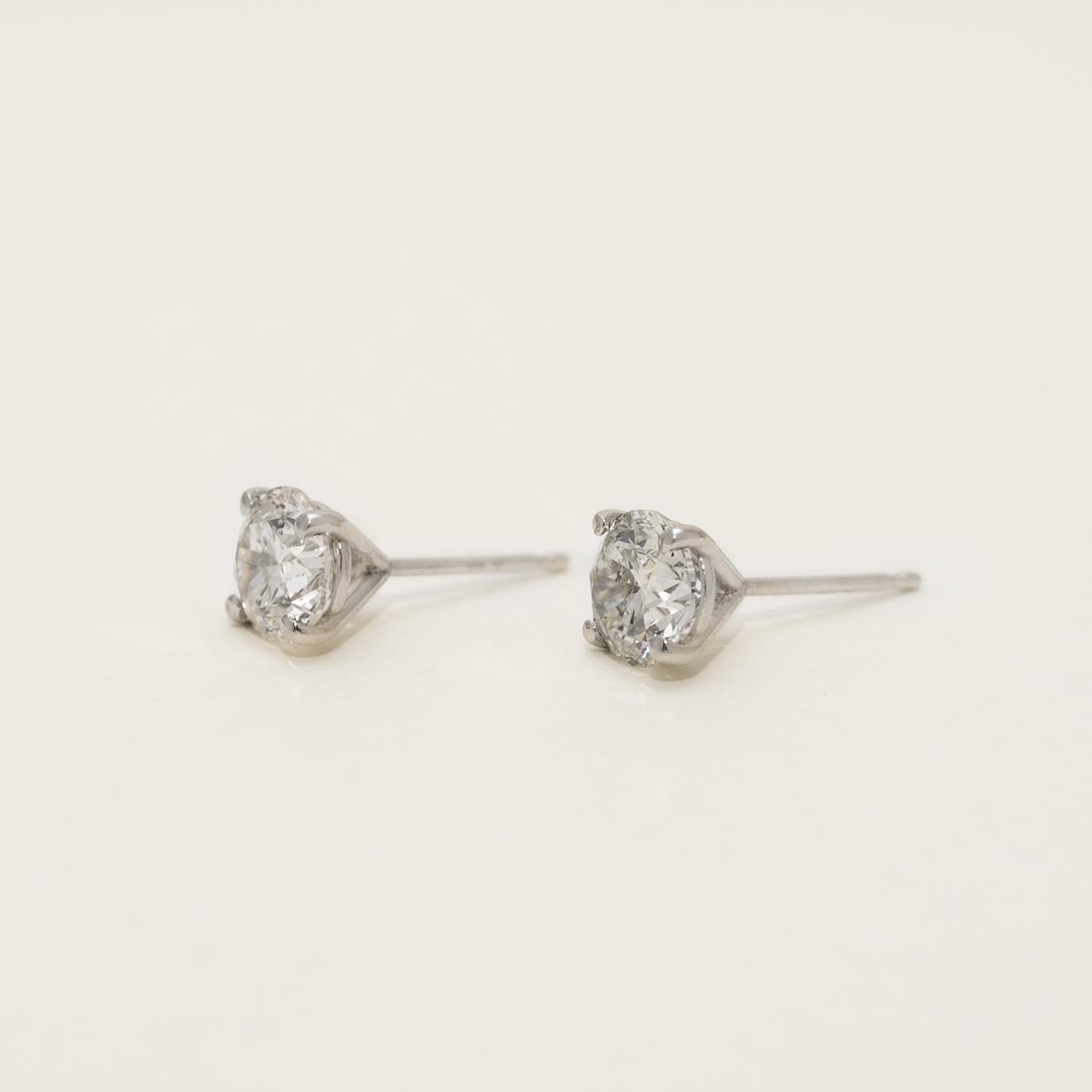 Diamond Martini Style Stud Earrings in 14kt White Gold (2ct tw)