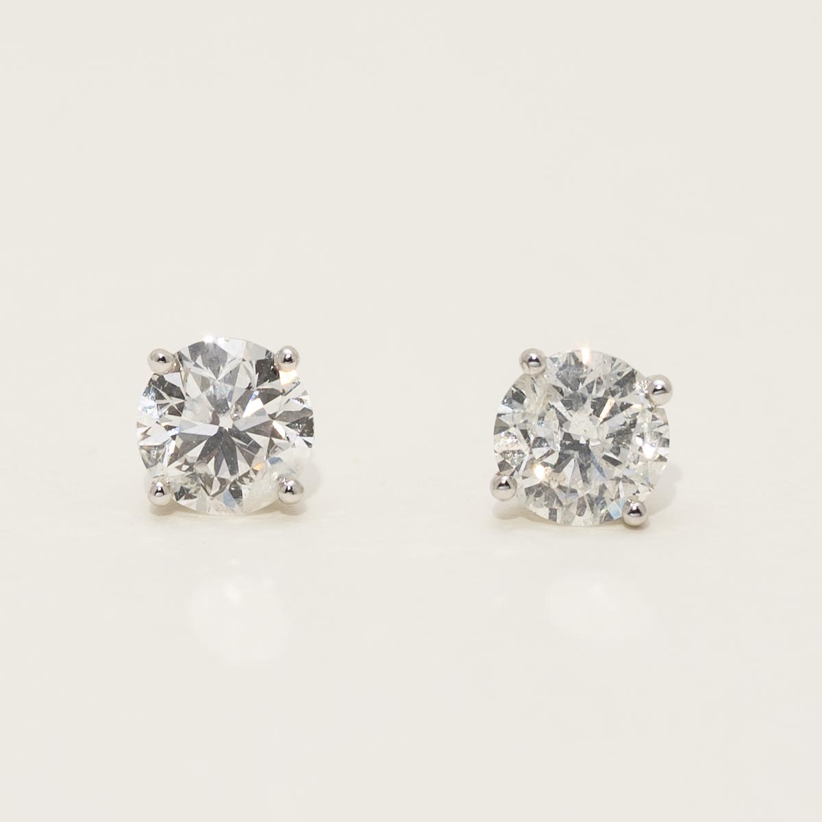 Diamond Martini Style Stud Earrings in 14kt White Gold (2 1/2ct tw)