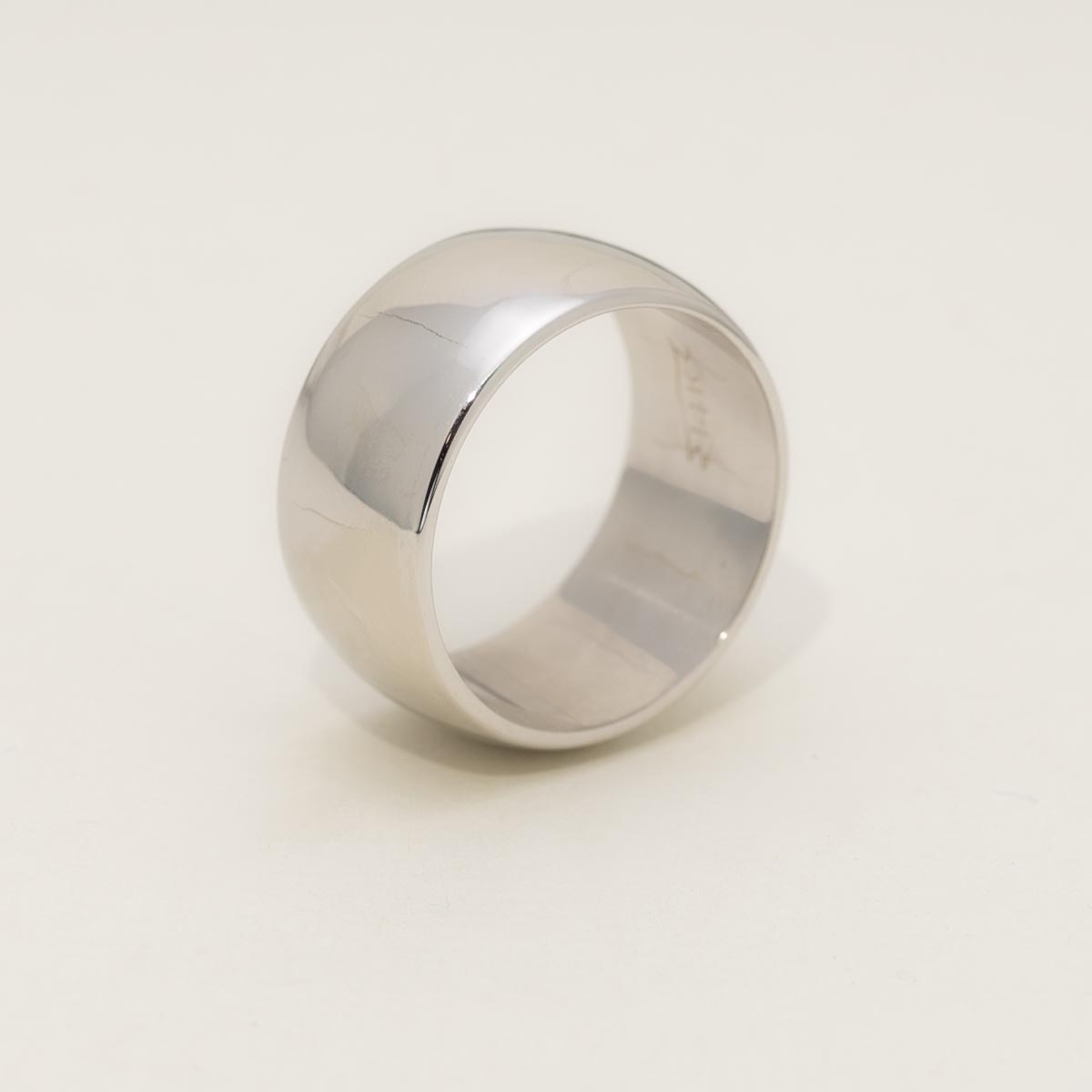 Estate Wide Band in 14kt White Gold (9.5mm)