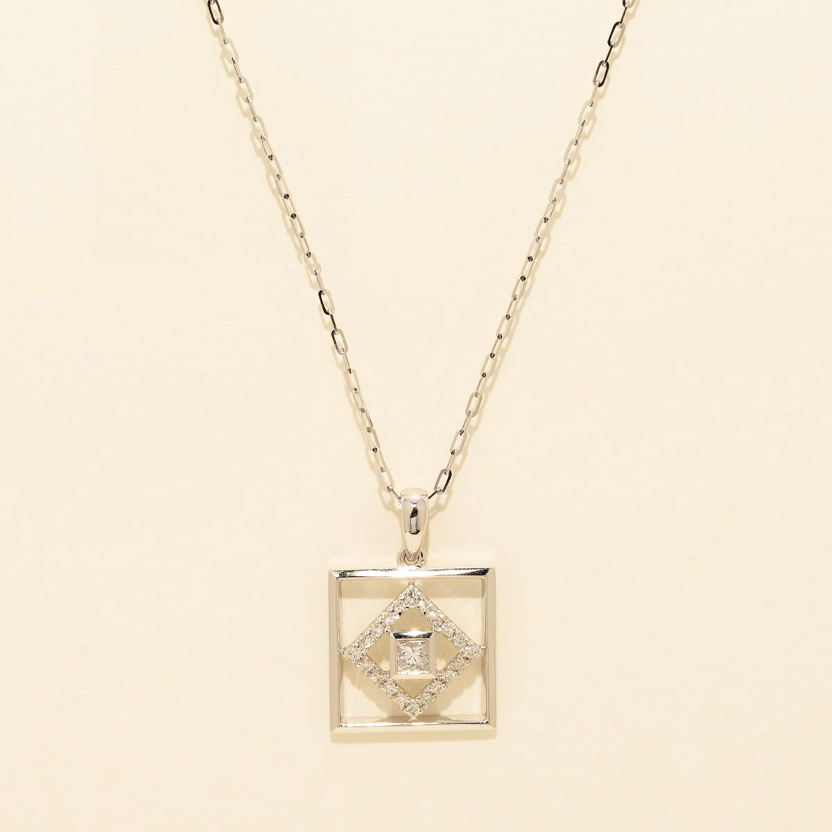 Princess Cut Diamond Necklace in 14kt White Gold (1/5ct tw)
