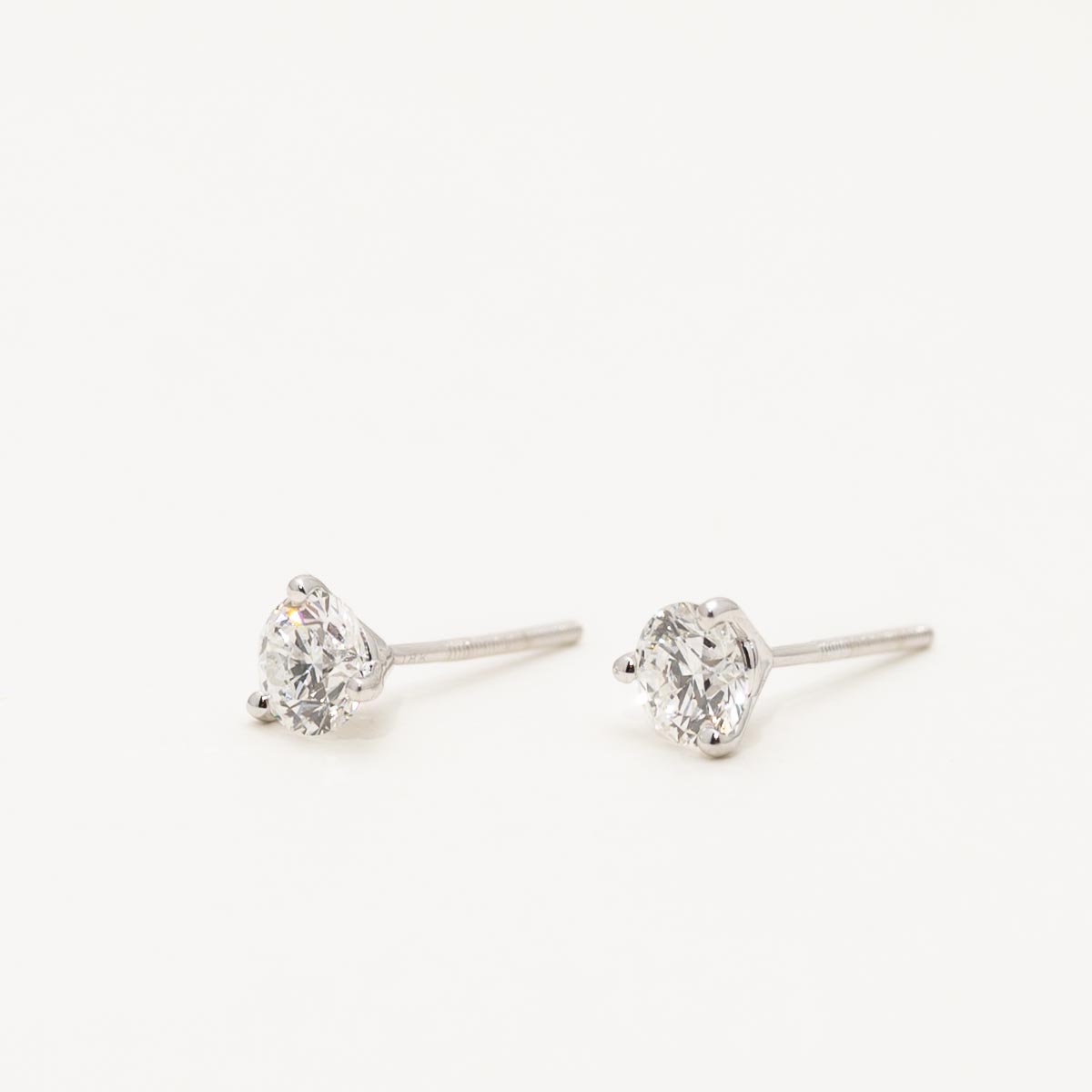Forevermark Diamond Earrings in 18kt White Gold (7/8ct tw)