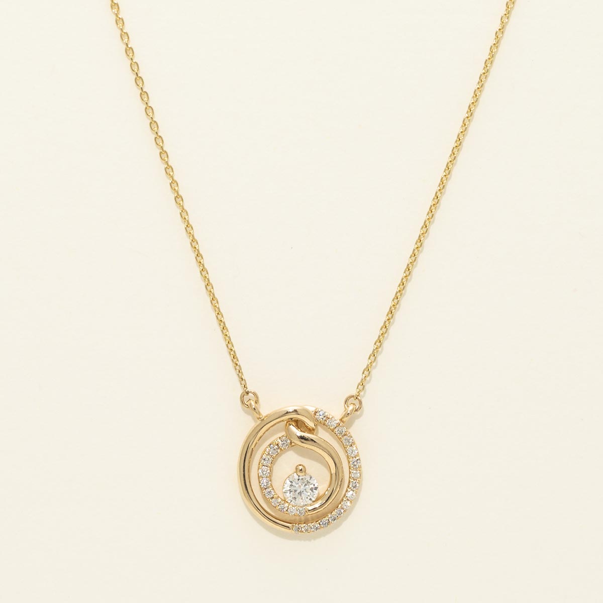 Northern Star Embrace Diamond Necklace in 14kt Yellow Gold (1/4ct tw)