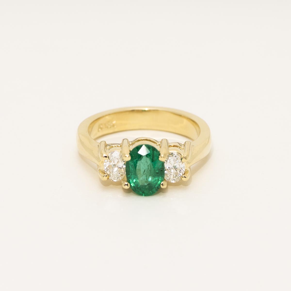 Oval Emerald Ring in 18kt Yellow Gold with Diamonds (1/2ct tw)