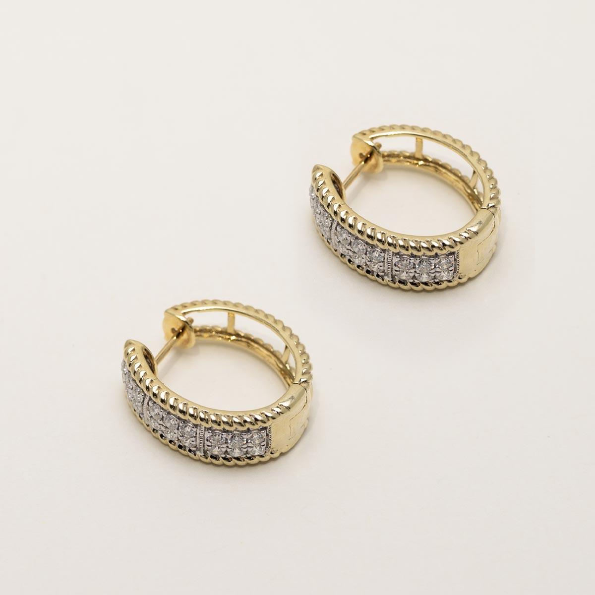 Dabakarov Diamond Oval Hoop Earrings in 14kt Yellow and White Gold (1ct tw)