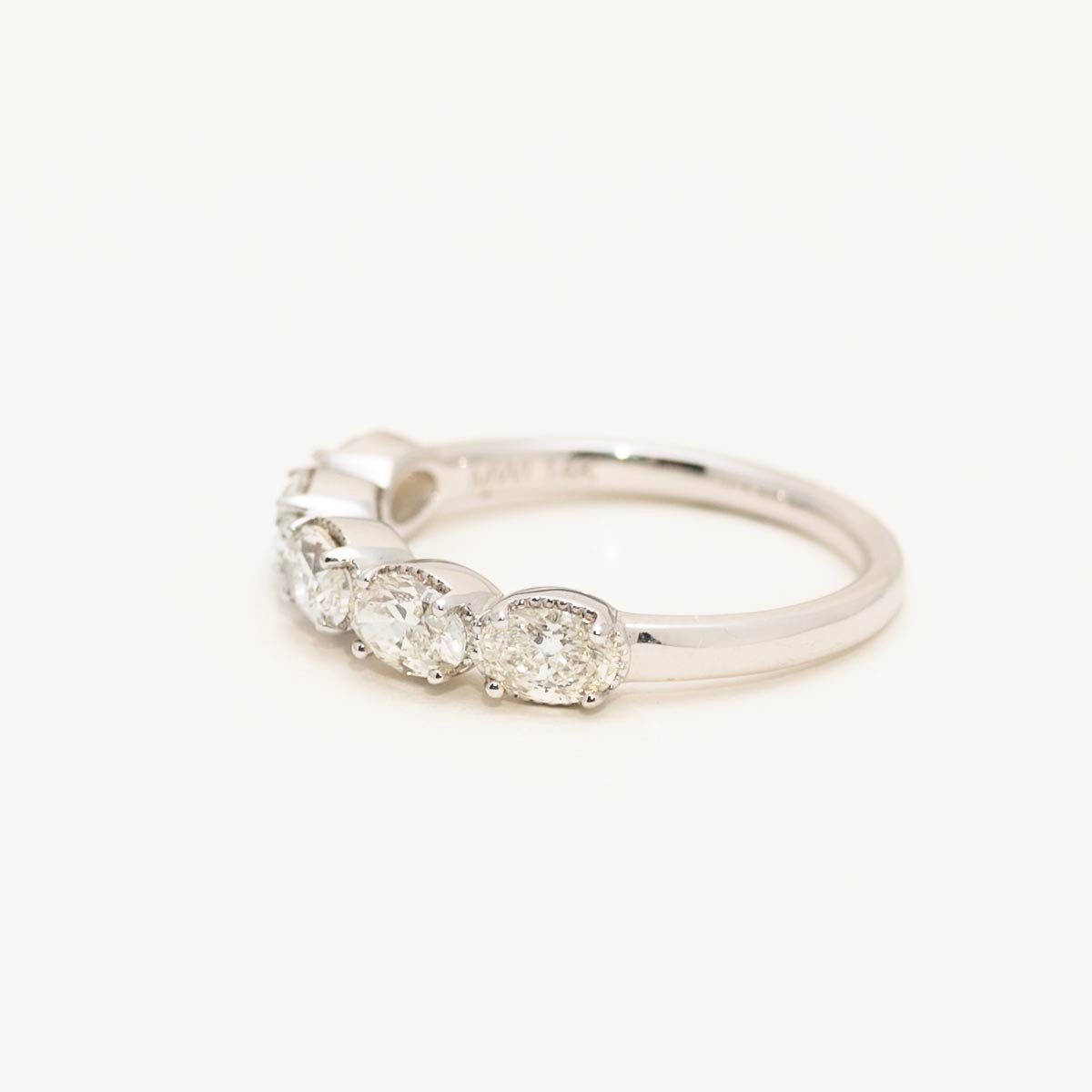 Oval Diamond Band in 14kt White Gold (1 1/5ct tw)