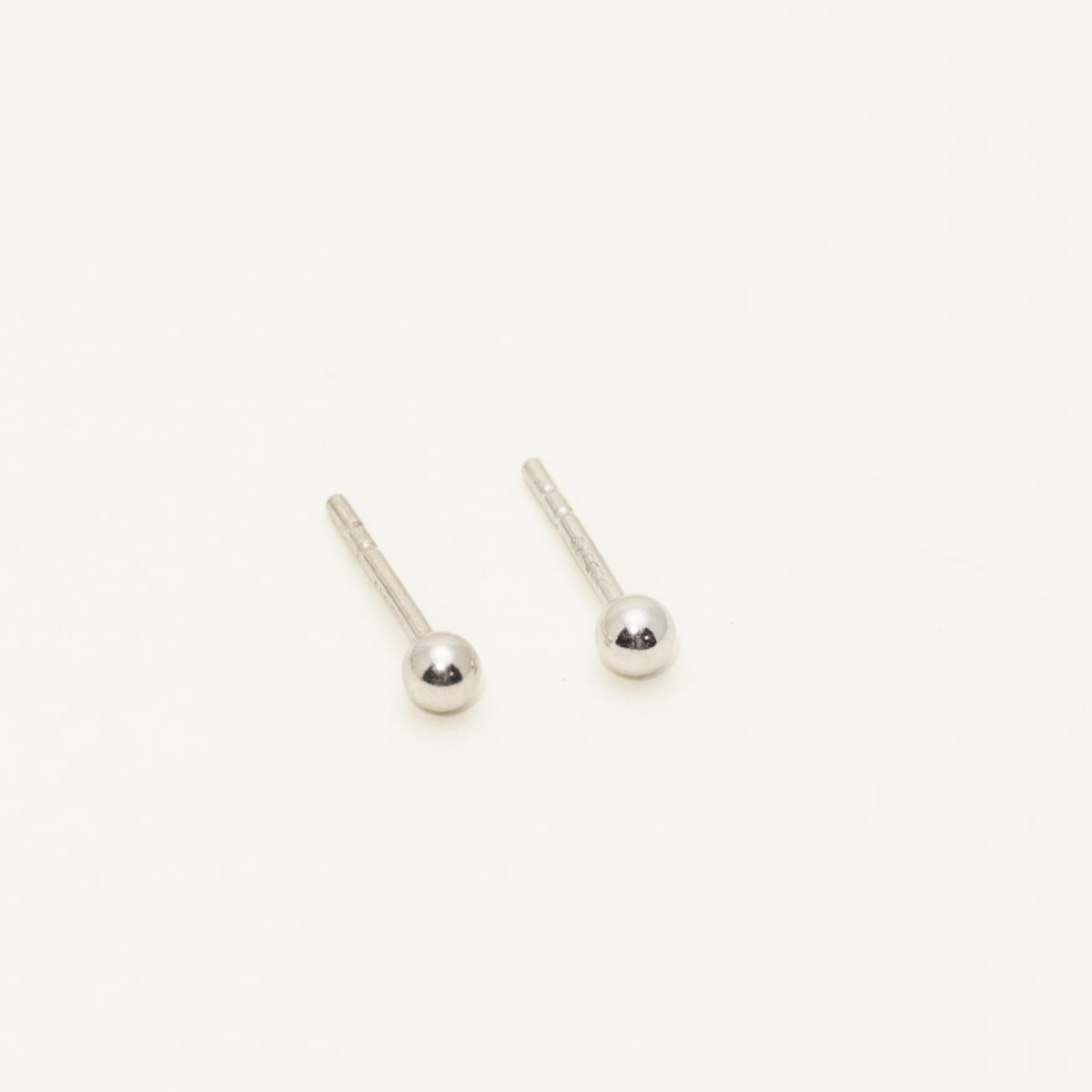 Ball Stud Earring in Sterling Silver (3mm)