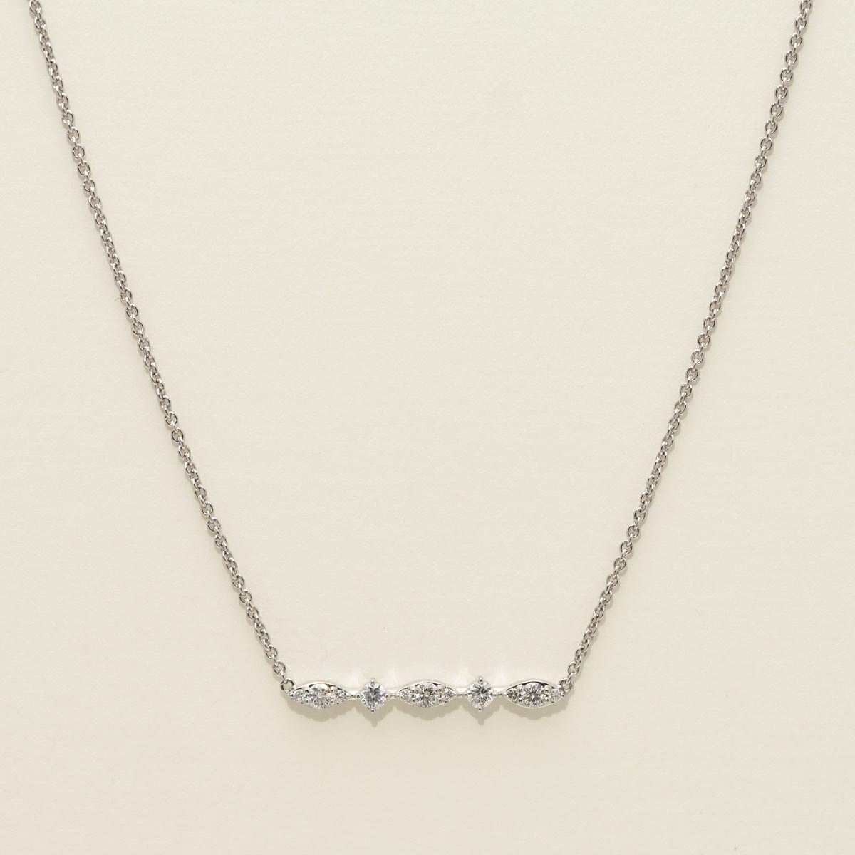 Diamond Bar Necklace in 14kt White Gold (1/3ct tw)
