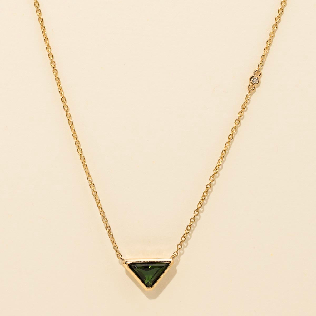 Maine Green Tourmaline Necklace in 14kt Yellow Gold with Diamonds (.01ct)