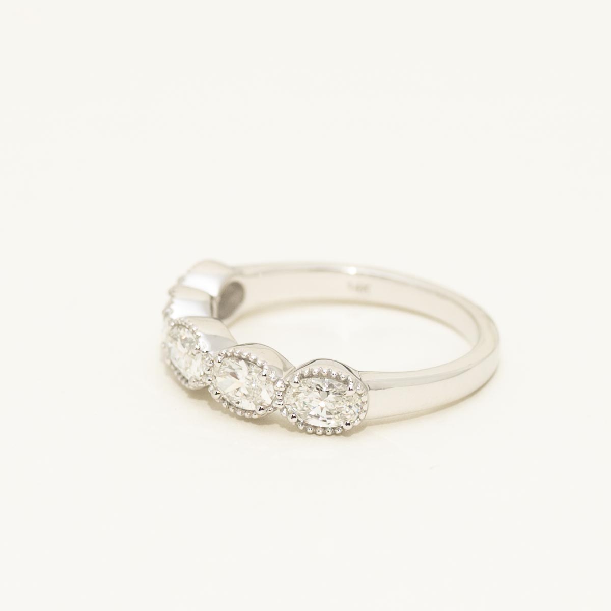Oval Diamond Five Stone Wedding Band in 14kt White Gold (1ct tw)