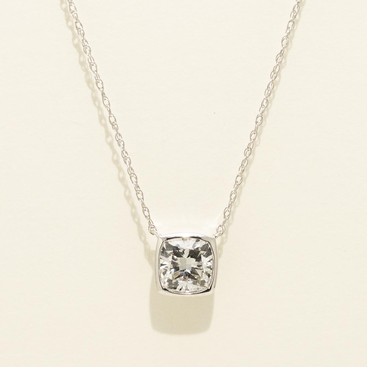 Lab Grown Cushion Cut Diamond Bezel Necklace in 14kt White Gold (1ct)