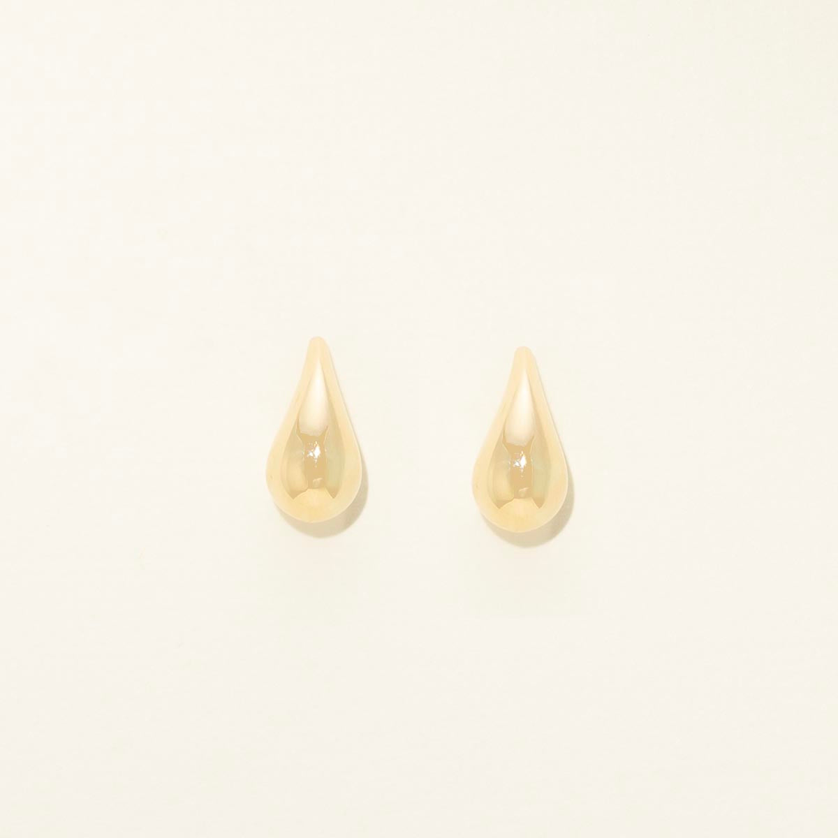 Raindrop Earrings in 14kt Yellow Gold (13mm)