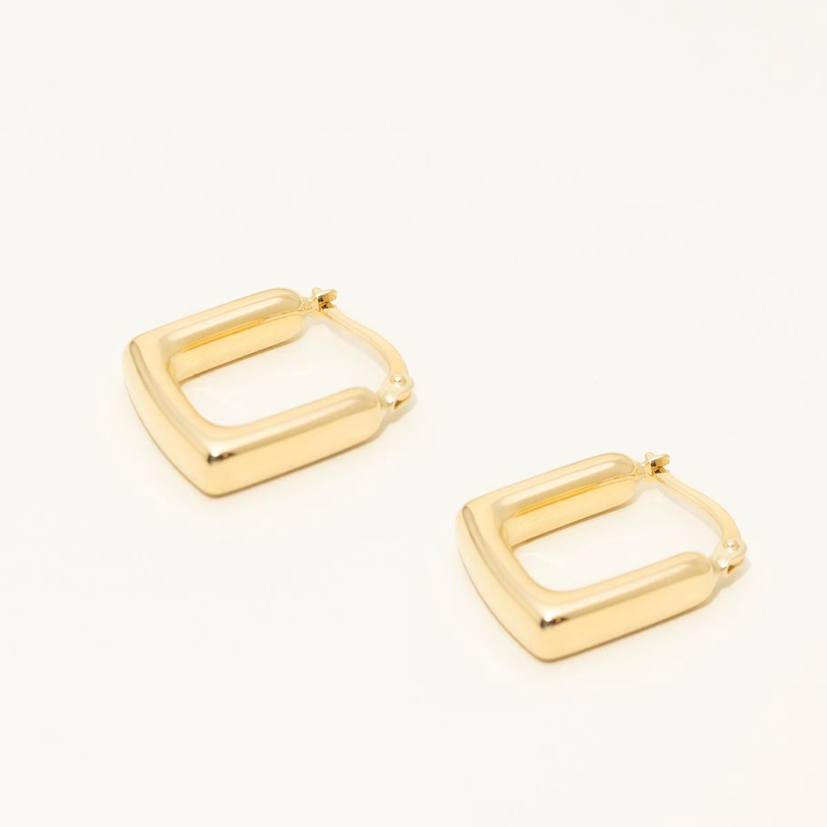 Square Hoop Earrings in 14kt Yellow Gold