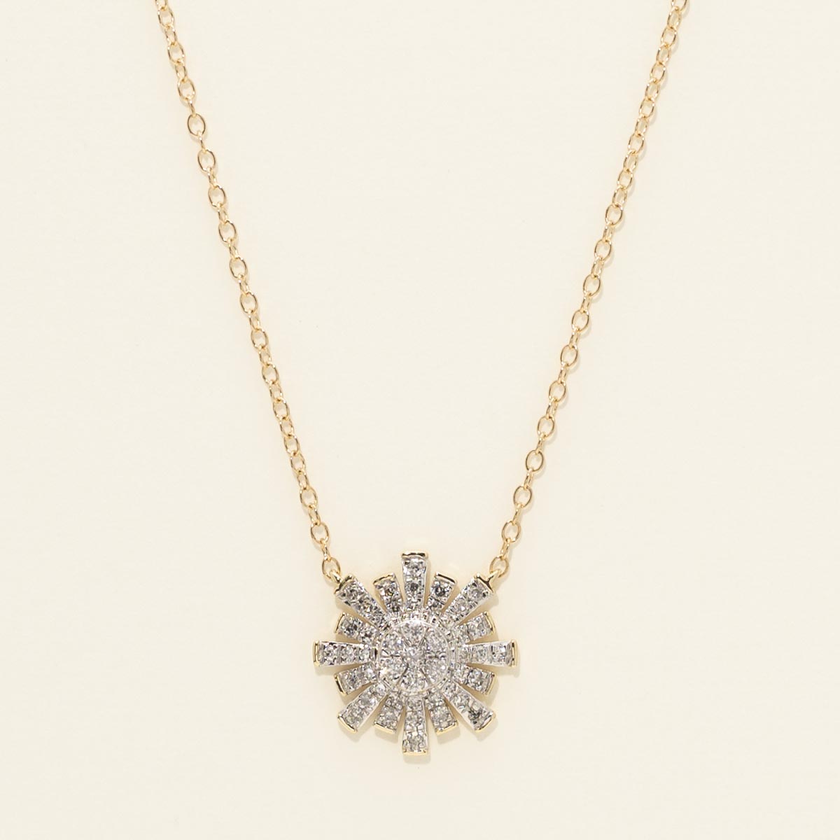 Diamond Cluster Necklace in 10kt Yellow Gold (1/5ct tw)