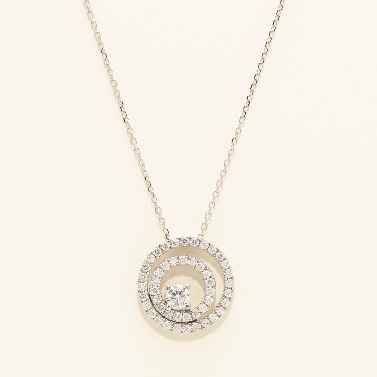 Diamond Circle Necklace in 14kt White Gold (5/8ct tw)